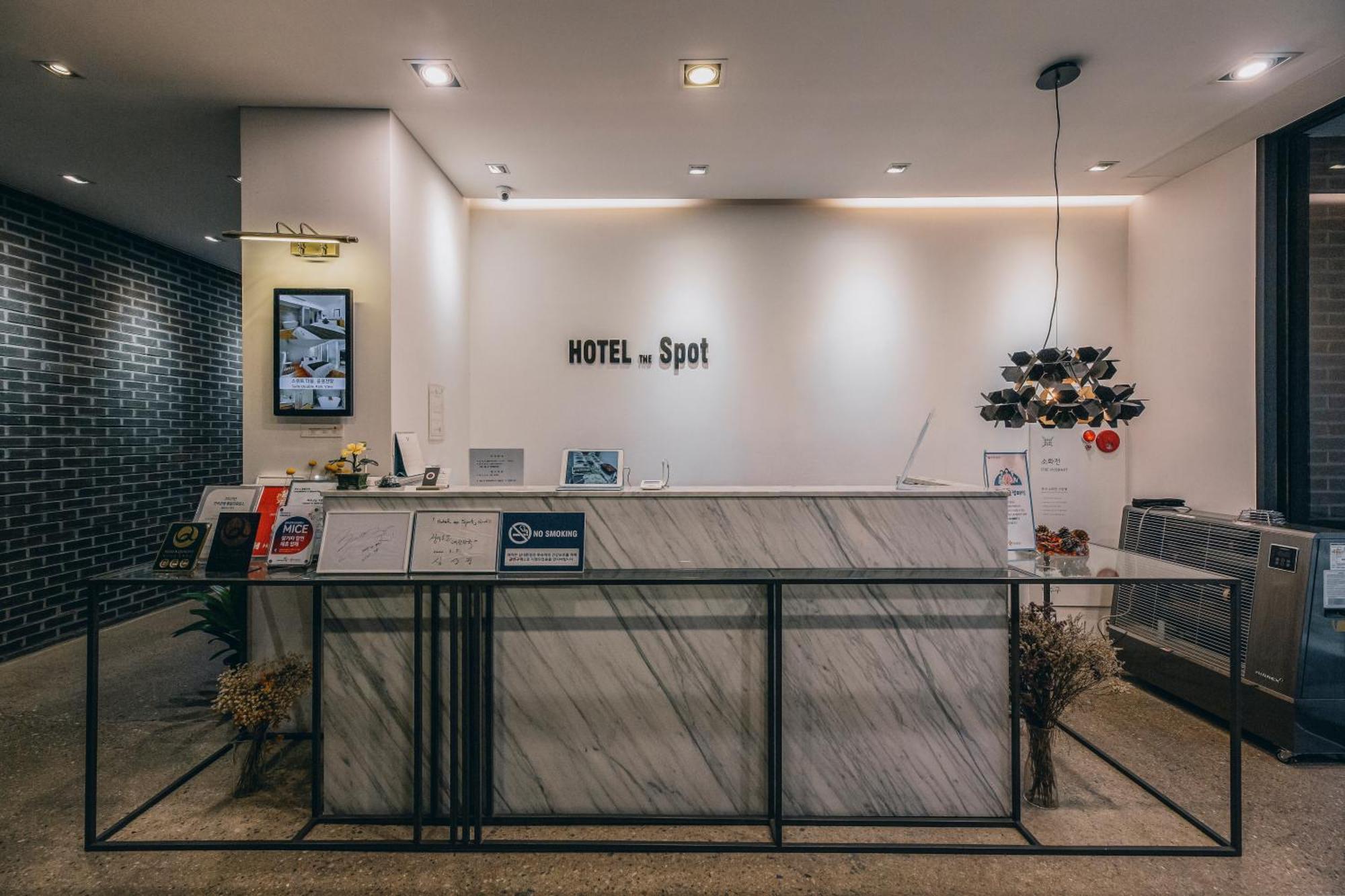 Gwangju Hotel The Spot Gwangju Metropolitan City Eksteriør billede